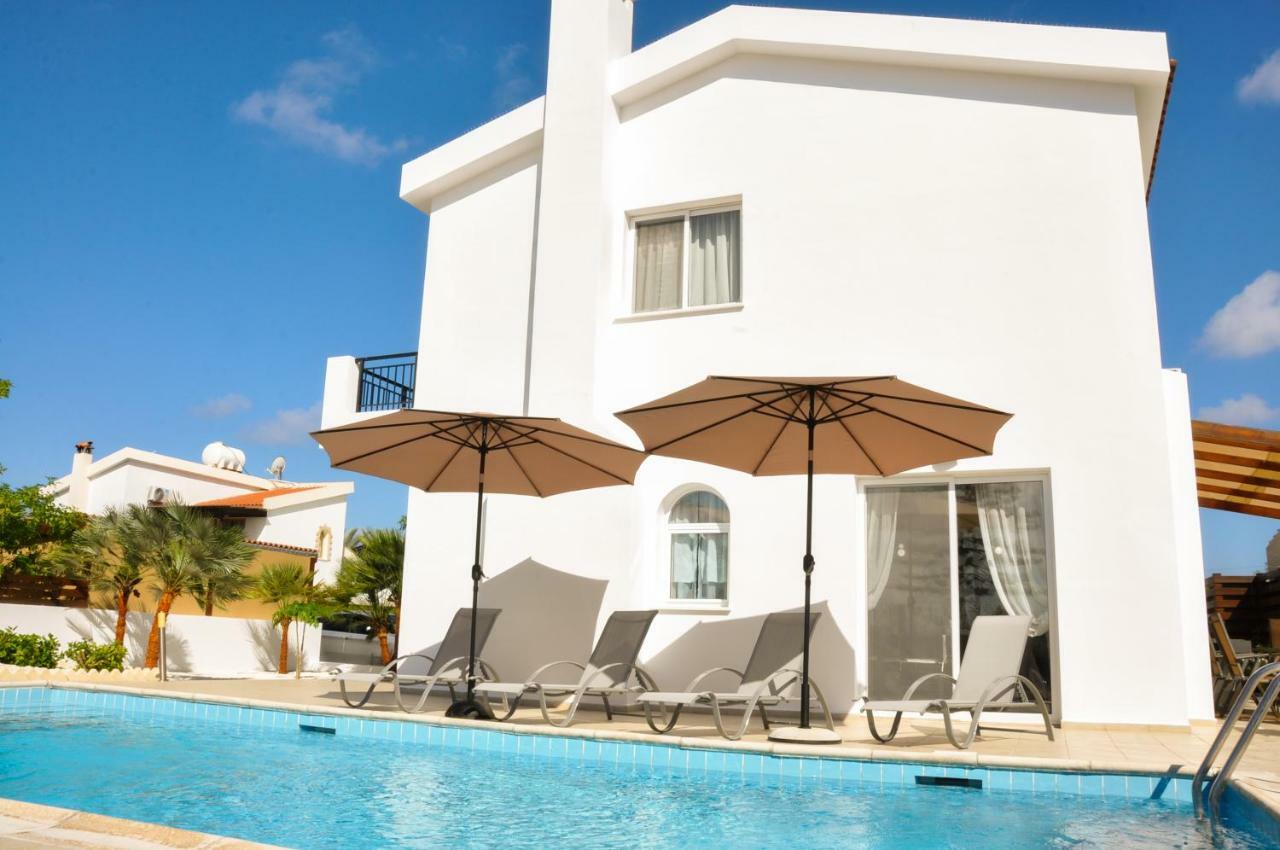 Villa Olivia, Bahía de Coral Exterior foto