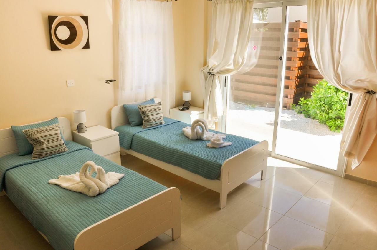 Villa Olivia, Bahía de Coral Exterior foto